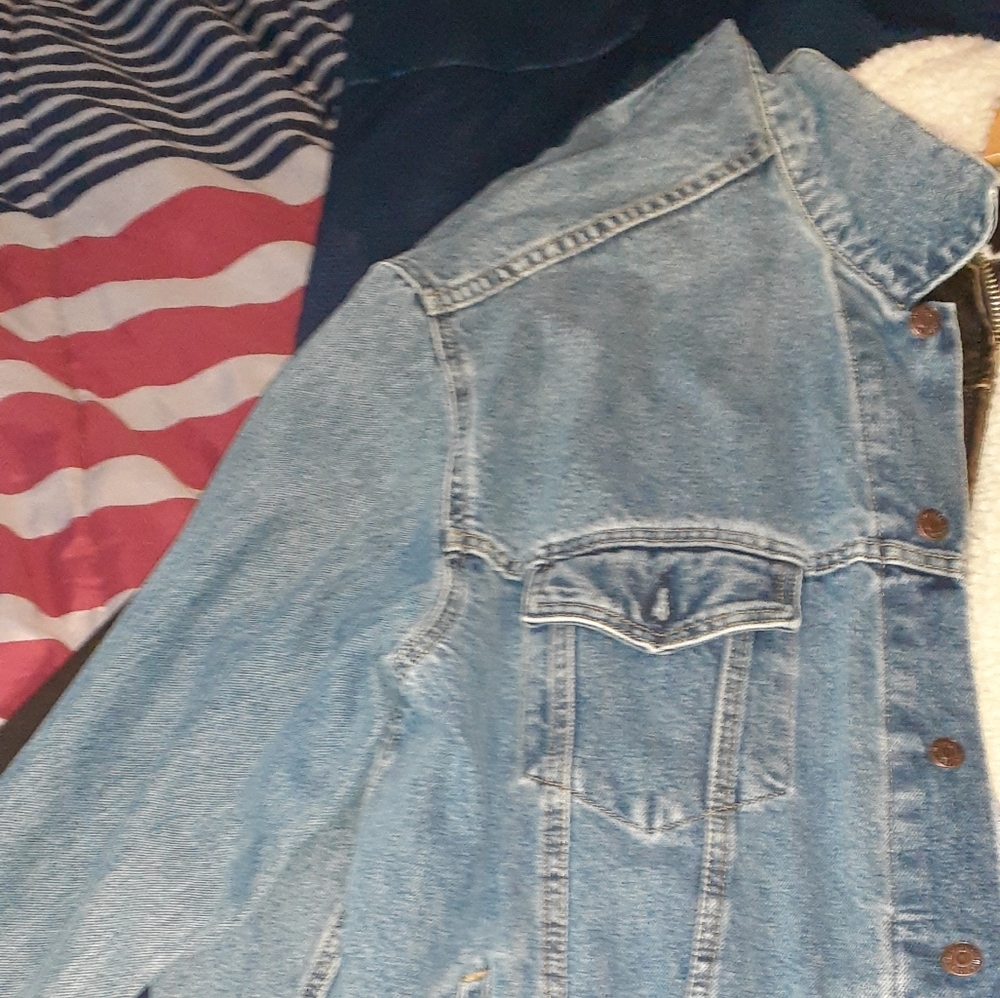 Outer Wear - Picture 2 of 5